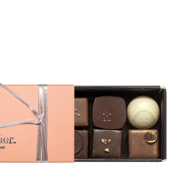 Max Chocolatier Schachtel mit 8 assortierten FrühlingspralinenBild